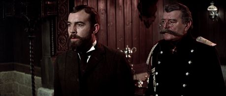 Jack Hawkins and Michael Jayston in Nicholas and Alexandra (1971)