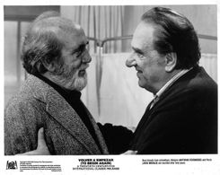 José Bódalo and Antonio Ferrandis in Volver a empezar (1982)