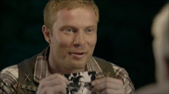 Anton Pampushnyy in Bednaya Liz (2013)