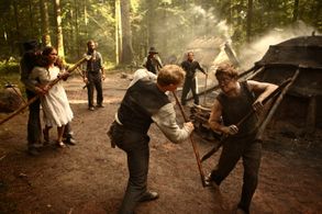 Henriette Confurius, Frederick Lau, and David Schütter in Heart of Stone (2016)