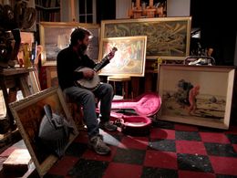 Wayne White in Beauty Is Embarrassing (2012)