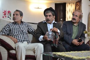 Mehran Rajabi, Khashayar Rad, and Ghodratollah Izadi in Kolah too Kolah (2013)