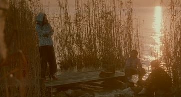 Gong Li, Qianquan Yang, and Xiaoxiao Wang in Shanghai Triad (1995)