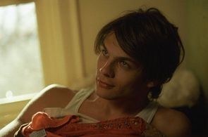 Trent Ford in How to Deal (2003)