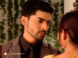 Gurmeet Choudhary and Drashti Dhami in Geet (2010)