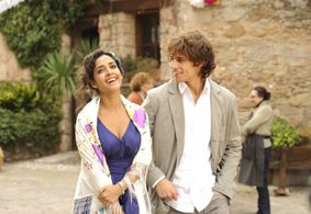 Inma Cuesta and Martiño Rivas in Three Many Weddings (2013)