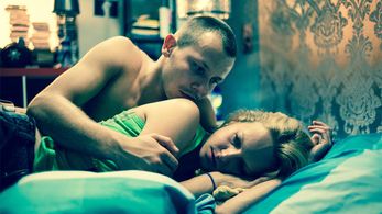 Mateusz Banasiuk and Marta Nieradkiewicz in Floating Skyscrapers (2013)