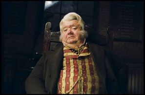 Ian McNeice in Oliver Twist (2005)