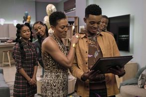 April Parker Jones, Jabari Banks, Cassandra Freeman, Simone Joy Jones, and Akira Akbar in Bel-Air (2022)