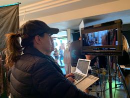 Alexis Jacknow on set of The One Who Brung You