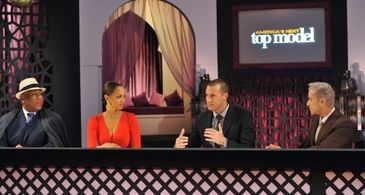 Tyra Banks, André Leon Talley, Jay Manuel, and Nigel Barker in America's Next Top Model (2003)