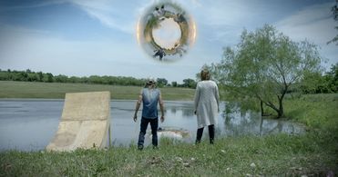 Joel Moody and Stephanie Ard in Breaking the Loop (2022)