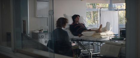 Ryan Corr and Craig Stott in Holding the Man (2015)