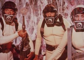 Raquel Welch, Stephen Boyd, and Arthur Kennedy in Fantastic Voyage (1966)