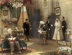 Marise Maia, Paul Ollivier, Albert Préjean, and Yvonneck in The Horse Ate the Hat (1928)