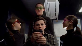 Niki Garcia in The Healing Powers of Dude (2020)