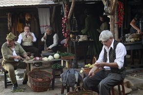 Harvey Keitel and Gheorghe Visu in A Farewell to Fools (2013)