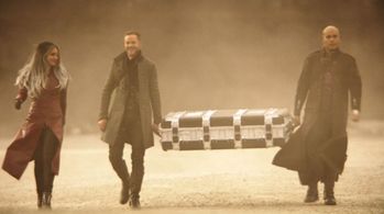 Aaron Ashmore, Thom Allison, and Hannah John-Kamen in Killjoys (2015)