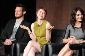 Annie Parisse, Valorie Curry, and Nico Tortorella in The Following (2013)