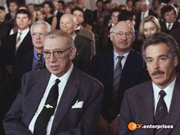 Michael Ande, Rolf Schimpf, and Horst Tappert in Derrick (1974)