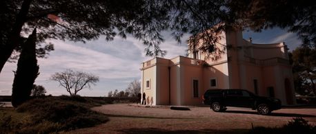 Randall Paul and Corinna Coroneo in Unlucky to Love You (2023)