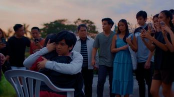 Soliman Cruz, Kim De Leon, Khalil Ramos, Gabbi Garcia, and Gil Cuerva in Love You Stranger (2022)