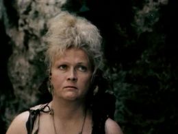 Natalya Gundareva in Dve strely. Detektiv kamennogo veka (1989)