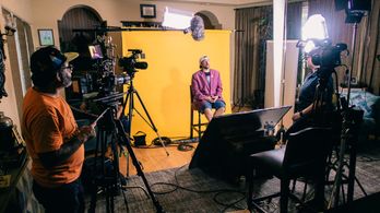 Director/Producer Sav Rodgers and Kevin Smith filming Chasing Chasing Amy.