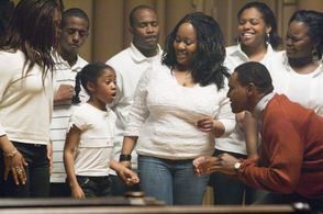 Mykelti Williamson and Jamia Simone Nash in August Rush (2007)