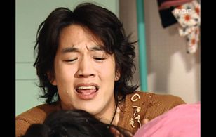 Rae-won Kim in Attic Cat (2003)