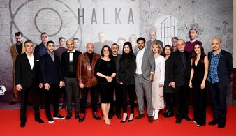 Melih Çardak, Nazan Kesal, Ahmet Mümtaz Taylan, Funda Ilhan, Umut Karadag, Serhat Midyat, Serkan Çayoglu, Kaan Yildirim,