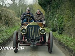 Mike Brewer and Edd China in Wheeler Dealers (2003)