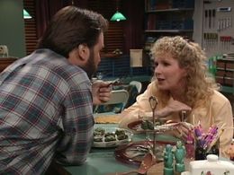 Sherry Hursey and Richard Karn in Home Improvement (1991)