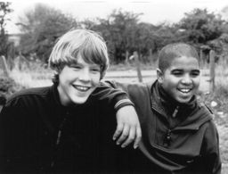 Ben Marshall and Andrew Shim in A Room for Romeo Brass (1999)