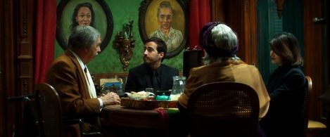 Graciela Borges, Luis Brandoni, Clara Lago, and Nicolás Francella in The Weasel's Tale (2019)