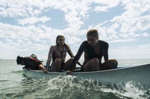 Saskia Archer, Teressa Liane, and Ann Truong in The Reef: Stalked (2022)