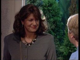 Dick van den Toorn and Olga Zuiderhoek in We zijn weer thuis (1989)