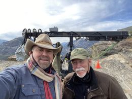 Jim Kouf & Steve Lee on set