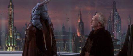 Ian McDiarmid and David Bowers in Star Wars: Episode II - Attack of the Clones (2002)