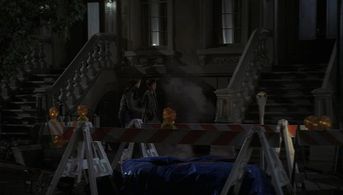 Jennifer Love Hewitt and Connor Gibbs in Ghost Whisperer (2005)