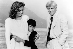 Manuel Colao, Francesca Neri, and Jacques Perrin in Flight of the Innocent (1992)