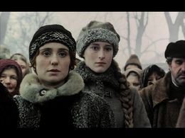 Kinga Preis and Agnieszka Sitek in The Gateway of Europe (1999)