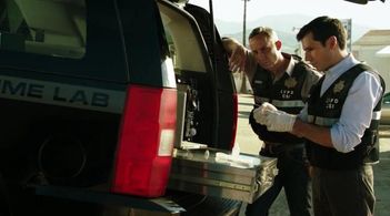 Wallace Langham and Jon Wellner in CSI: Crime Scene Investigation (2000)