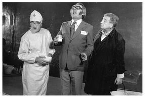 Karel Effa, Josef Hlinomaz, and Jirí Sovák in Cirkus v cirkuse (1975)