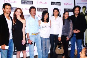 Hrithik Roshan, Suzzanne Roshan, Kumar Gauruv, Namrata Singh Gujral, Priya Dutt, Natasha Khan, Fardeen Khan