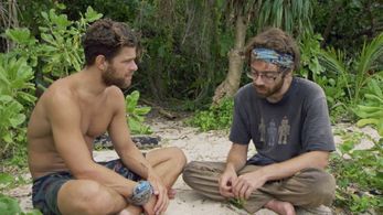 Christian Hubicki and Alec Merlino in Survivor (2000)