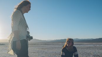 Behind the Scenes 'Deserted' Dana Rosendorff and Mischa Barton