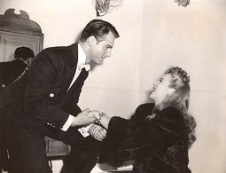 Helmut Dantine and Andrea King in Hotel Berlin (1945)