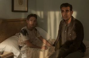 Luke David Blumm and Bobby Cannavale in The Watcher