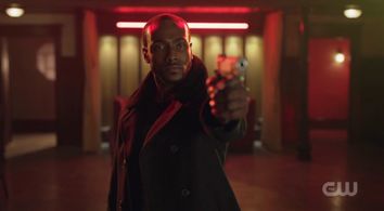 CW's Black Lightning EP110 - Lieutenant